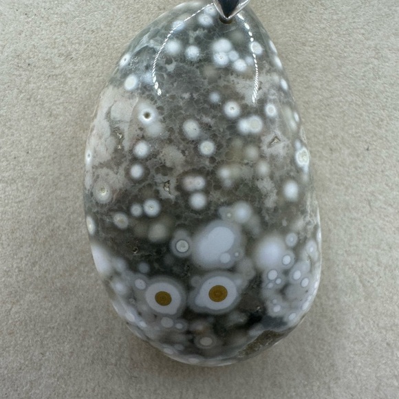 Ocean Jasper Pendant on Silver Chain - Picture 7 of 9